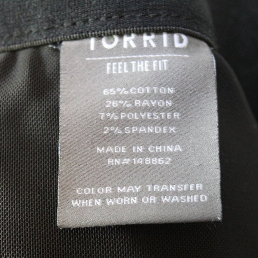 Torrid Bombshell Stretch Skinny Jeans Black Distressed Plus Size 20 Short H13228 - Picture 9 of 12